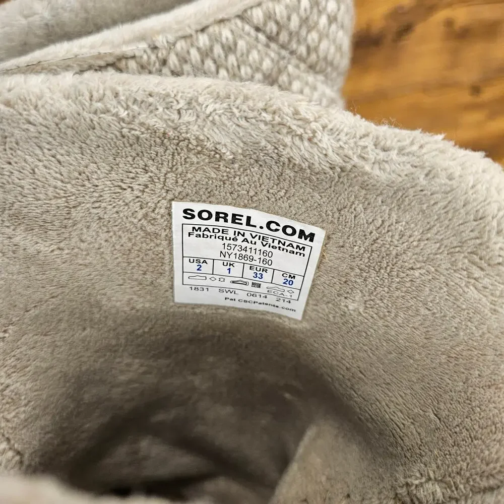 SOREL The Campus Beige Tall Slip on Winter Boots sz 2